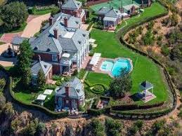 joel osteen house inside and outside address and full pictures celebrity houses richest pastors mansions