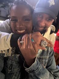 Me: *married 5 years with a toddler* “Wow…I'm really in love… that's  crazy.”😍🥹 Happy anniversary, baby! I love you forever and then some.  💜@hoop4thought