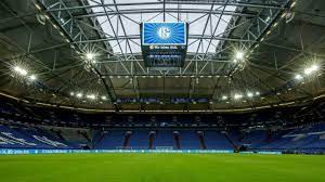 Doch der hintergrund gibt rätsel auf. Die Veltins Arena Das Stadion Des Fc Schalke 04 Fussball