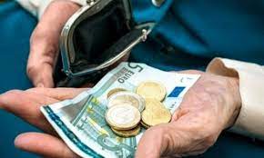 Το νομοσχέδιο έχει εξαιρετικά σημαντικές ρυθμίσεις για τις συντάξεις χηρείας. Anastellontai Gia Ena Mhna Oi Meiwseis Stis Synta3eis Xhreias In Gr