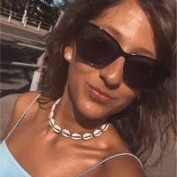 60+ perfiles de «Vanessa»