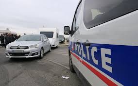 Valenton La Police Evacue Le Camp De Gens Du Voyage Le Parisien