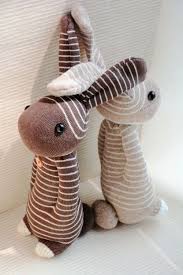 Nach dem trocknen behalten sie ihre form wesentlich besser und auch das basteln geht mit. 70 Fantastische Ideen Und Projekte Zur Osterdeko Nahen Wohnideen Und Dekoration Basteln Mit Socken Osterdeko Nahen Sockenhase
