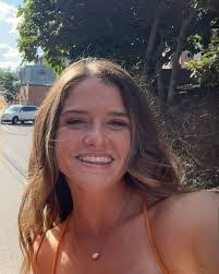 Allie Bragg's Instagram, Twitter & Facebook