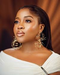 The more you live your life trying to prove a point to people, the more you  lose yourself and fall into unnecessary mistakes. Live for purpose, not for  validation👌 ©️Confidence Nwachukwu Confy