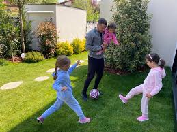 Alex chipciu, spre turcia după ruptura cu marius șumudică. Alex Chipciu È™i Alin ToÈ™ca SusÈ›in Campania Play At Home With Playmakers LansatÄƒ De Uefa È™i Disney FederaÈ›ia RomanÄƒ De Fotbal