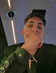 EMPEZANDO EL 2024 🎆 PRONTO SALGO A RENOVARLA 😘👍🏻🏋️ GRACIAS A LOS K ME  APOYAN SE AGRADECE DE CORAZÓN. 🖤✌🏻👹🏦💯✨🎖️🥂🩸💰 #ElMasKeSuena #PaKsepa