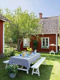 Schwedische Midsommar Atmosphare Backyard Country Cottage Country Farm