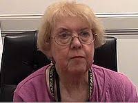 Amanda Greb's Instagram, Twitter & Facebook