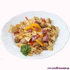 Nudelpfanne Rezept Fur 2 Personen Mit Bild Rezept Nudelpfanne Hunde Futter Rezepte