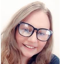 Mayra Ward's Instagram, Twitter & Facebook