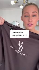 Salon Suite Essentials: Must-Have Towels and Capes