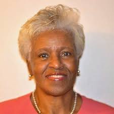 Hillary Valencia Saunders