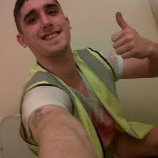 adam race-jones (@arjy86)