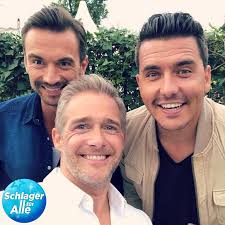 ℗ 2018 unikat music gmbh, under exclusive license to electrola, a division of universal music gmbh. Schlager Fur Alle Happy Birthday Christoff Von Klubbb3 Feiert Heute Seinen 43 Geburtstag Wir Wunschen Dem Sanger Alles Gute Feier Schon Facebook
