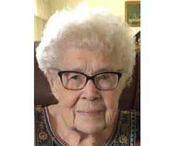 Elizabeth Koller's Instagram, Twitter & Facebook