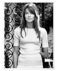 She made her musical debut in the early 1960s on disques vogue and found immediate success with her song tous les garçons et les filles. Francoise Hardy Poster Online Bestellen Posterlounge De