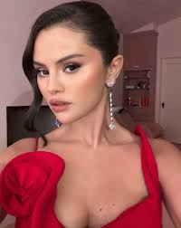 Un día como hoy pero hace 23 años, Paulina Rubio lanzaba #BorderGirl, su  sexto álbum y el único en inglés de su discografía, el cual incluye los  hits 'Don't Say Goodbye/Si Tú