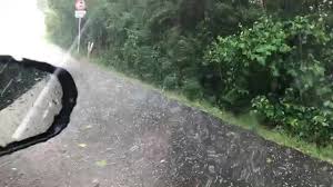 Die dimensionen wie 2013 hatte das schwere unwetter am mittwochabend nicht, dennoch waren die schäden durch. Wetteronline Unwetter In Reutlingen Facebook