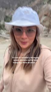 Ya casi es navidad y de regalo quiero siempre verme feliz, tranquila y  llena de amor.🫶🏻 #🌷 #🤩 #fypシ゚ #navidad #amor #familia #💕 #fypシ゚