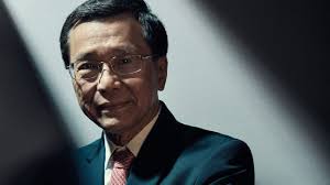 With a worth of $72 billion, a 6% rate of return would earn gates roughly $114.16 per second he is alive, making it a poor investment for bill gates to bother picking up a $100 bill if he dropped it. News Genting Head Lim Kok Thay Is Malaysia S Highest Paid Ceo With Rm285 Mn People Matters