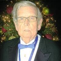 Robert Hogue's Instagram, Twitter & Facebook