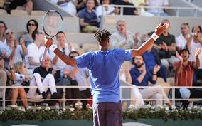 Qui est gilles moretton, le nouveau président «cash» et rassembleur du tennis français? Le Programme De Roland Garros Un Debut De Deuxieme Semaine Tres Show Le Parisien