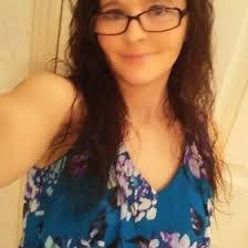 Stephanie Pangborn's Instagram, Twitter & Facebook