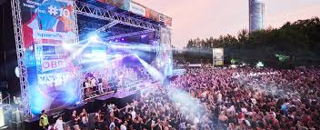 Statt der coronabedingten miniversion im vorjahr sollen sich zwischen 17. Unsere Highlights Am Donauinselfest 2018 Goodnight