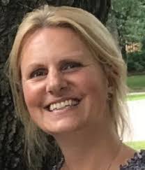 Lori Knauf's Instagram, Twitter & Facebook