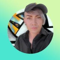 Stephanie Topete's Instagram, Twitter & Facebook