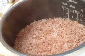 Sebelum diet saya menimbang berat. Enggak Akan Tersiksa Begini Cara Masak Nasi Merah Enak Dan Sepulen Nasi Putih Mudah Banget Ternyata Semua Halaman Sajian Sedap