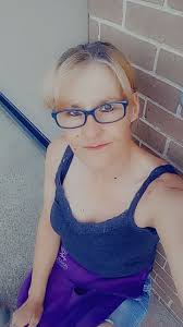 Hey y'all! My name is Toni and I'm from Mississippi! Thanks for adding me!  ☝🏻❤️✌🏼