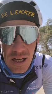 Be Bright Wear A Light (@brightwearlight)