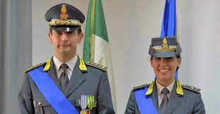 I vincitori del concorso frequentano un corso di formazione iniziale presso la sede di castelporziano della accademia della guardia di finanza della durata di 1 anno. Guardia Di Finanza Arriva A San Benedetto Il Tenente Lucia Nardelli Riviera Oggi
