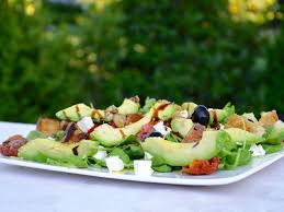 Salade Gourmande Recette Par Ptitecuisinedepauline Ptitchef Salade Gourmande Recette Entree Salade Salade