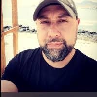 50+ perfiles de «Gerardo Miranda»