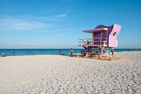 Miami beach is a city in florida. Miami Beach Florida Sehenswurdigkeiten Mit Ocean Drive Strandhutten Art Deco Travel On Toast