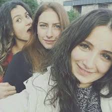 Pin De Donya En Aleyna Solaker En 2020 Chicas Poderosas Chicas Actrices
