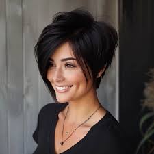 46 Cute Short Haircuts for Short Hair in 2025