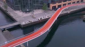 Copenhagen S Newest Bike Lane Totally Rules Bridge Design Bike Lane Copenhagen