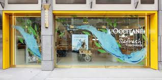 L Occitane En Provence 555 Fifth Avenue Is 2018 Store Of The Year Retail Design Institute Retail Store Design Retail Design Retail Facade