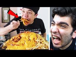 Hayvan Gibi Yemek Yiyen Adam Youtube