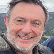 Albert Comas (@Alcomcod)