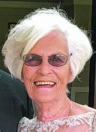 Gwen Gabriel's Instagram, Twitter & Facebook