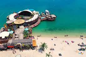 It is located near novalja and gajac, about 2 kilometres (1 mile) from the town's center. Strand Zrce Insel Pag Buchten Und Strande