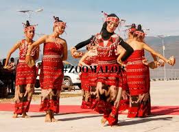 Beli produk tarian adat poster tarian daerah berkualitas dengan harga murah dari berbagai pelapak di indonesia. Tarian Tradisional Indonesia Tarian