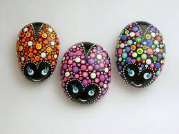 Mandala rock zum kleinen preis hier bestellen. Paint Rocks Dot Art Ladybug Glow In The Dark Art Pink Red Rainbow Rockartiste Dots Art Painted Rocks Mandala Painted Rocks
