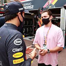 Näytä lisää sivusta tom perez facebookissa. Tom Holland Visito A Checo Perez Antes Del Gran Premio De Monaco Infobae