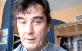 EXTENDING A WELCOME TO VISITING ARTISTS